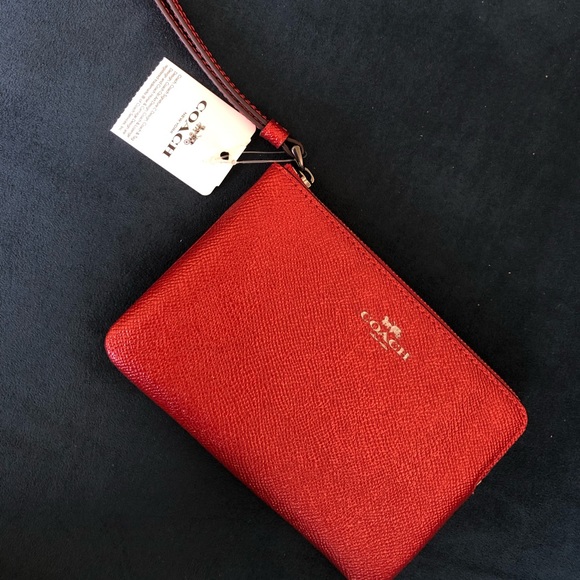 Coach Handbags - Coach wristlet Coach Handbags - Coach wristlet